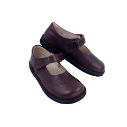 Scarpe in pelle con decoro forato a coda di rondine chiusura a strappo suola scura style 701 - Nonna Magali