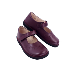 Scarpe in pelle con decoro forato a coda di rondine chiusura a strappo suola scura style 701 - Nonna Magali